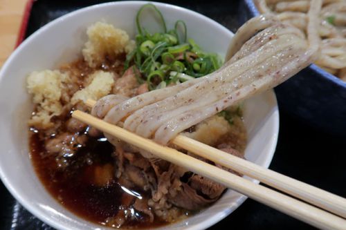 大阪肉つけ麺熱かけうどんバージョンをめっちゃ美味しくいただきました! うどん 讃く @ 福島 201030