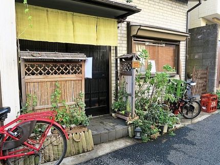 中井 「green glass」 産地違い三種の「もり」に「蓮根そば」