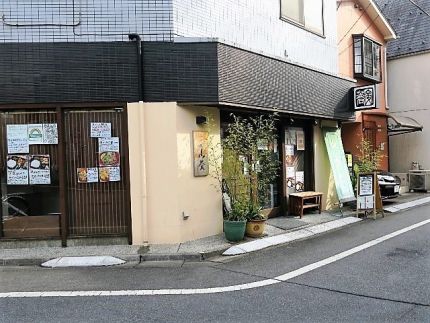 武蔵関 「板そば 山葵」 ふと食べたくなる「カレーセット」