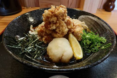 情熱うどん 荒木伝次郎 @ これは、ゴッサオススメです! 唐揚げおろしぶっかけ