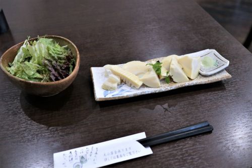 タワマンの谷間の手打ちそば 遊山@所沢市寿町