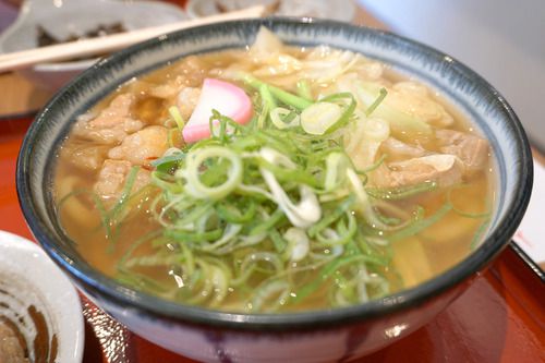 【福岡】モツ鍋風の博多モツうどん♪@大勝うどん