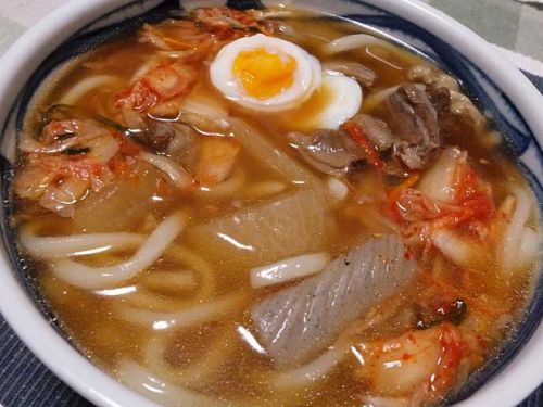 お家~ 牛スジ・大根・こんにゃく煮の残り汁と具で、 絶品煮込みうどん☆ 211005