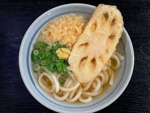 チェーン店と侮るなかれ!めちゃ旨うどんに一同感激 !!! めりけんや 高松駅前店 @ 高松駅 210925