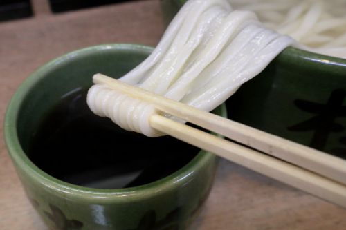 自慢の飲み干せる出汁でこだわりの釜揚うどんをいただく 釜揚げうどん 桂ちゃん @ 長原 211010