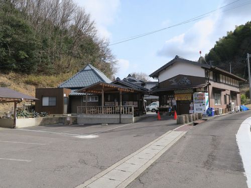 ④天然木の隠れ家 いなもくうどん @2022 四国巡礼その3