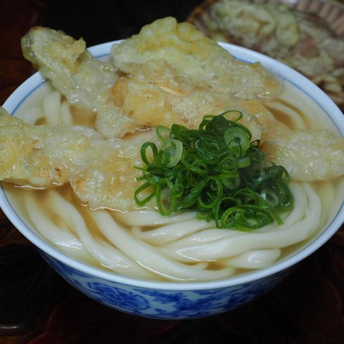 かつみ屋@元町(佐賀県鳥栖市)ごぼう天うどん+揚げいなり