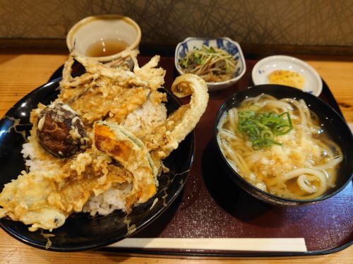 手打ちうどん 孝助@美章園