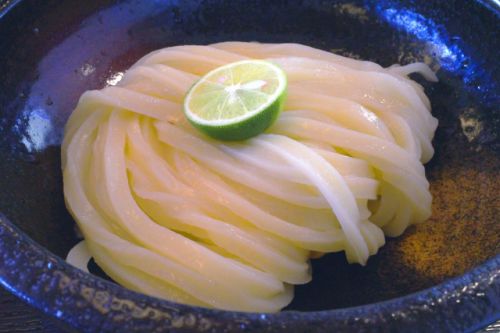 コシの強い極太剛麵のうどん 本格手打ちうどん とも作 @ 倉敷市