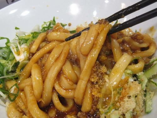 「伊勢や 三国ヶ丘店」-2 肉味噌玉伊勢うどん+サッポロラガー赤星♪ 220718