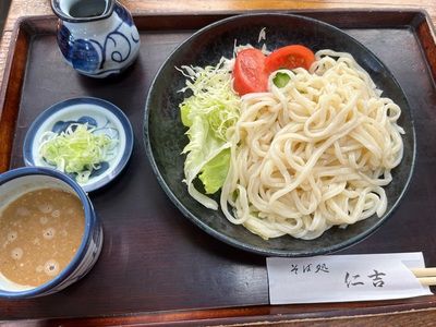 埼玉県本庄市の「そば処 仁吉」で昼ごはん