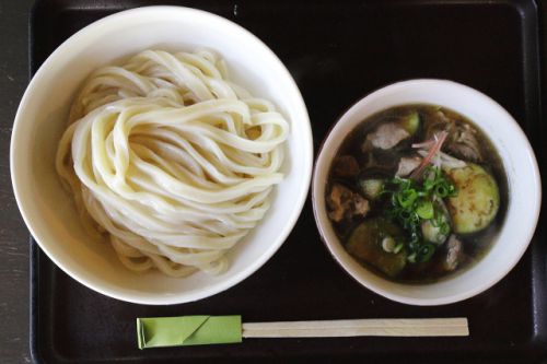 月に一日しか食べられないうどん店で「夏バテ防止つけ麵」 めん処 むく @ 諏訪ノ森 220630