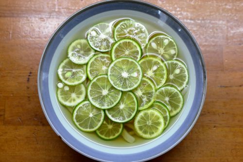 それだけじゃないうどん県骨付鶏市で讃岐の夏の風物詩を! 純手打うどんよしや @ 丸亀市飯野町 香川本鷹讃岐麺ツアー 二日目の二軒目 220718