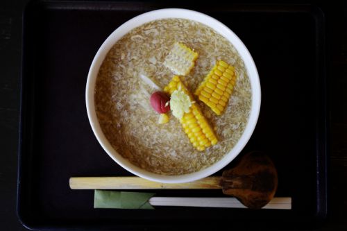 月に一日しか食べられないうどん店で「冷しどさんコーンうどん」 めん処 むく @ 諏訪ノ森 220728