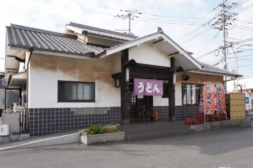 ぶっかけ派?ざる派?「うどん三佳」