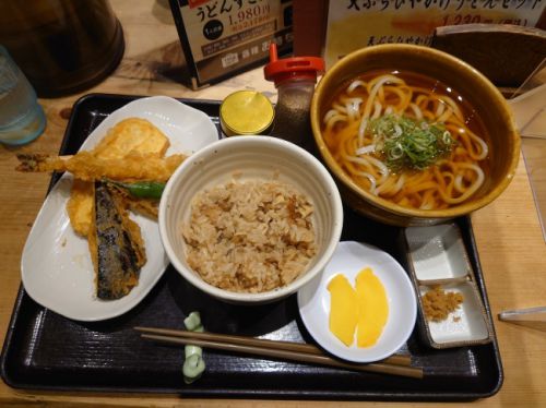 手しごとうどん工房 はちまん@石津川