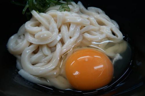 釜揚げうどん みやび @ 釜玉とぶっかけうどん(冷)
