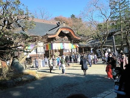 深大寺　「一休庵」　初詣に初蕎麦「十割玉子だれそば」
